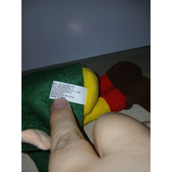 Ernie the Keebler Elf Plush Animal Fair Stuffed Figure Cookies - Picture 4 of 11